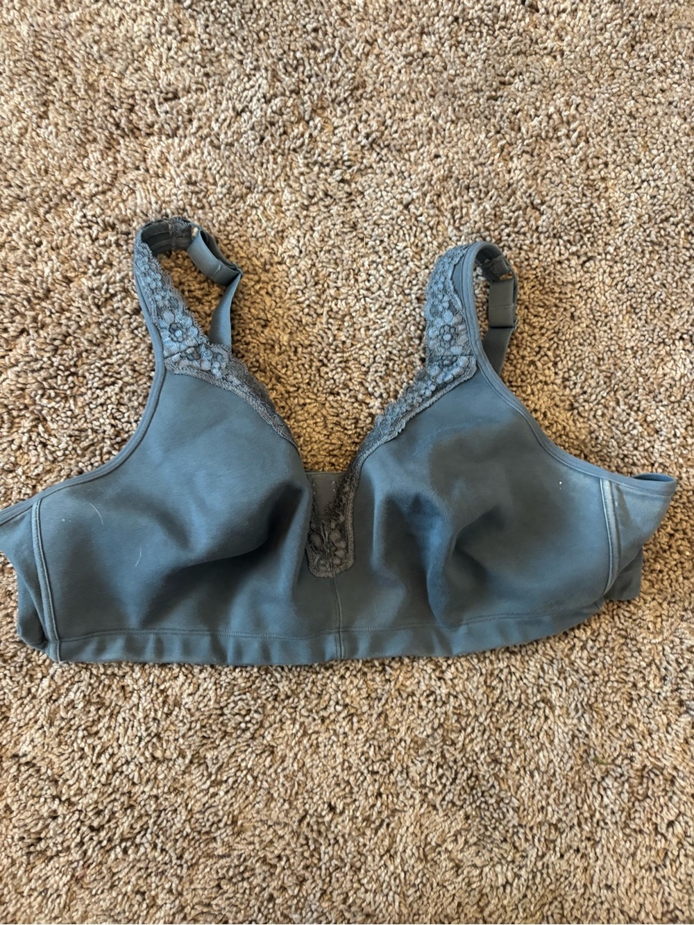 Blue wireless bra